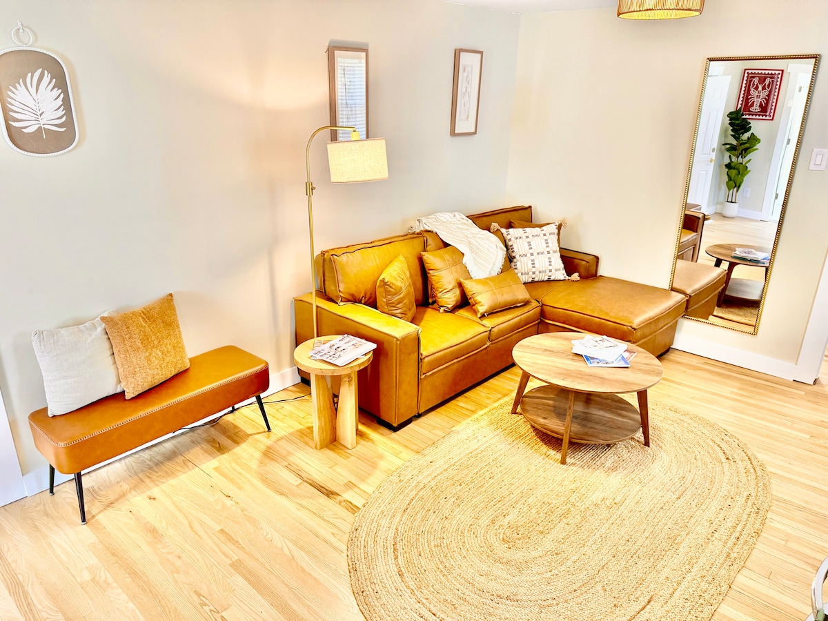Living room image 11