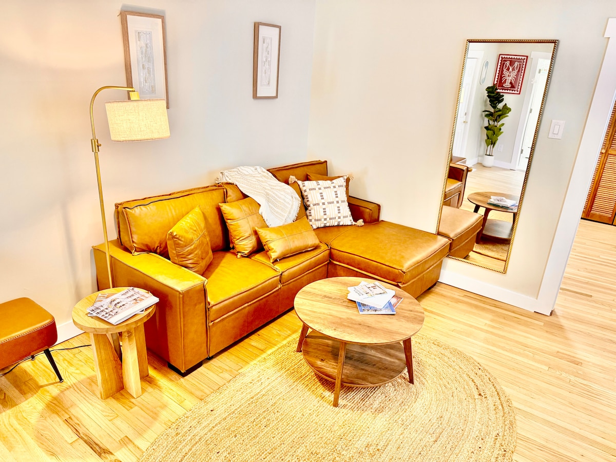 Living room image 9