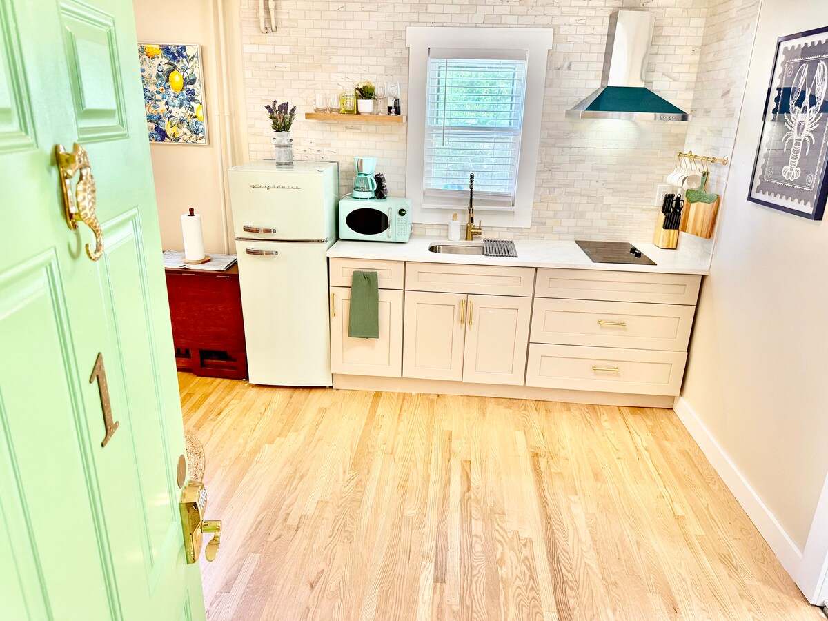 Full kitchen image 5