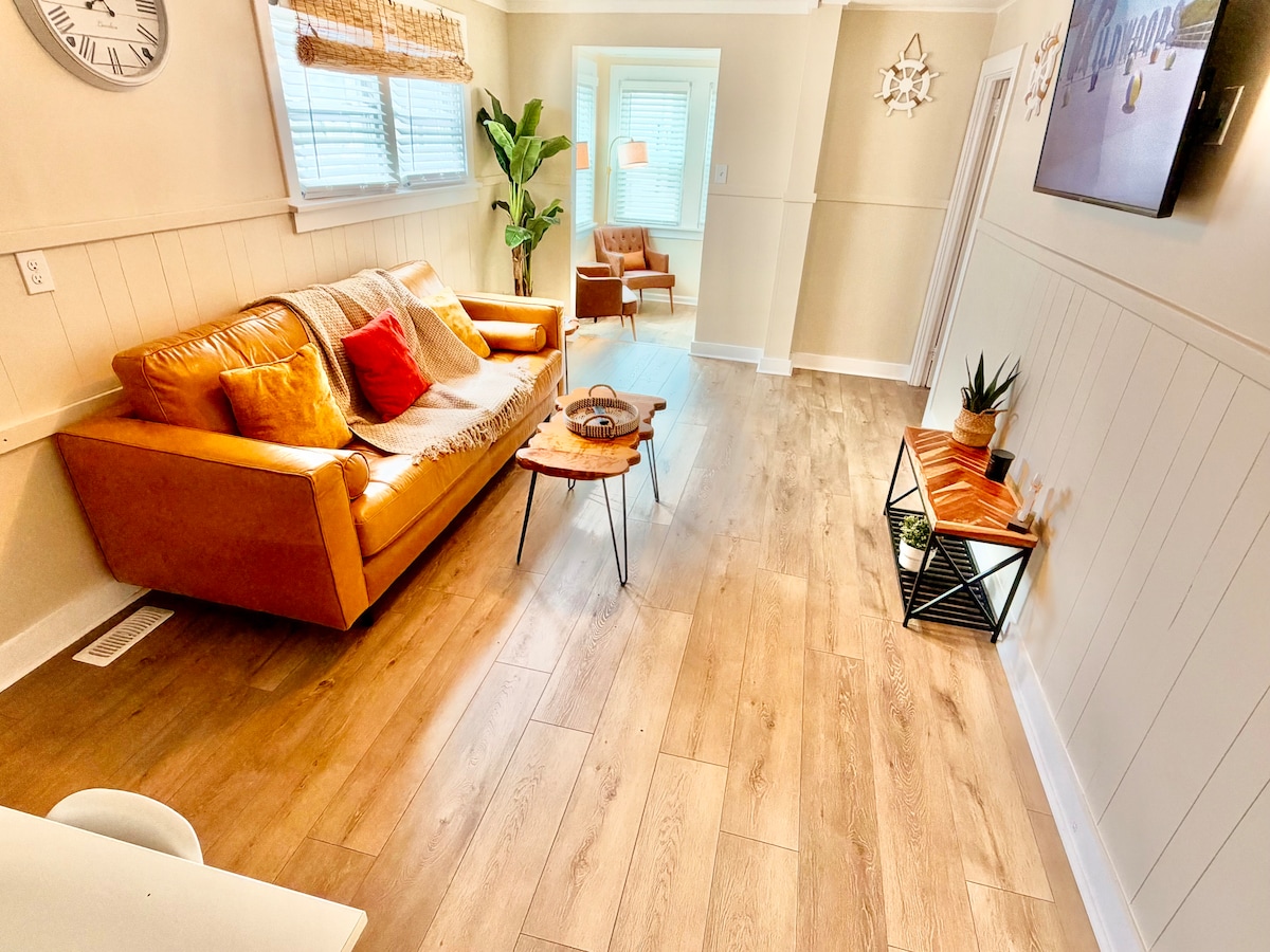 Living room image 11