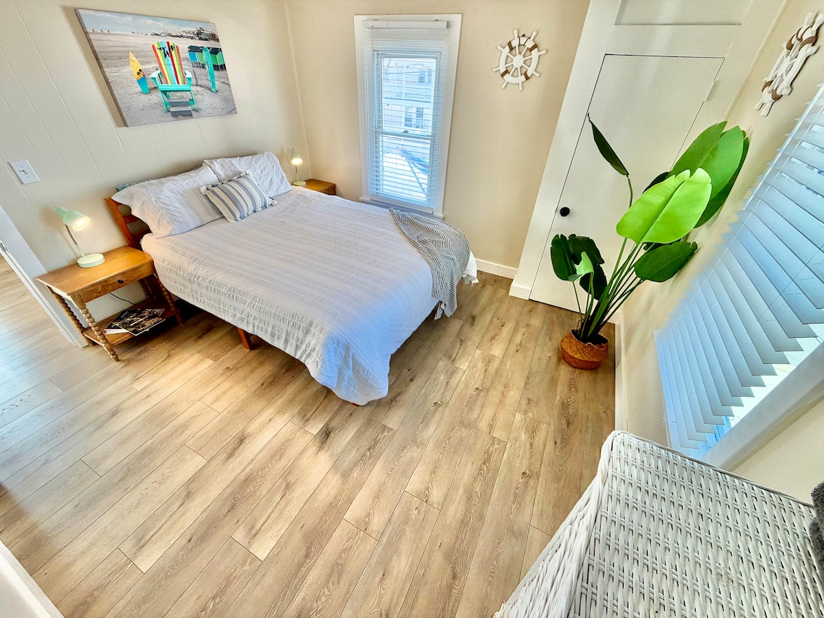 Bedroom 1 image 1