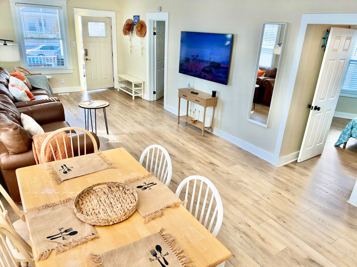 Living room image 12