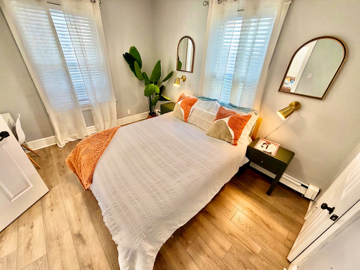 Bedroom 1 image 1