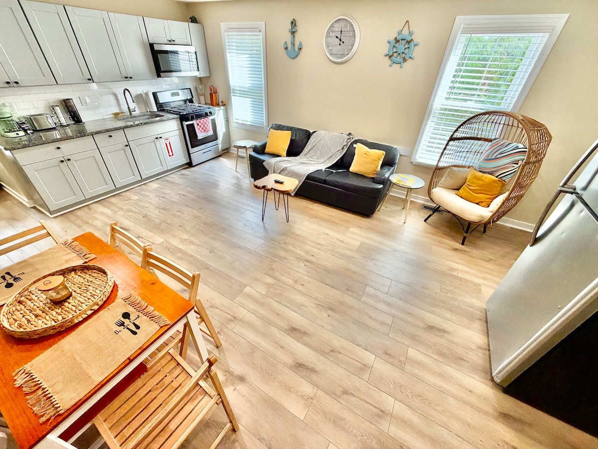 Living room image 12