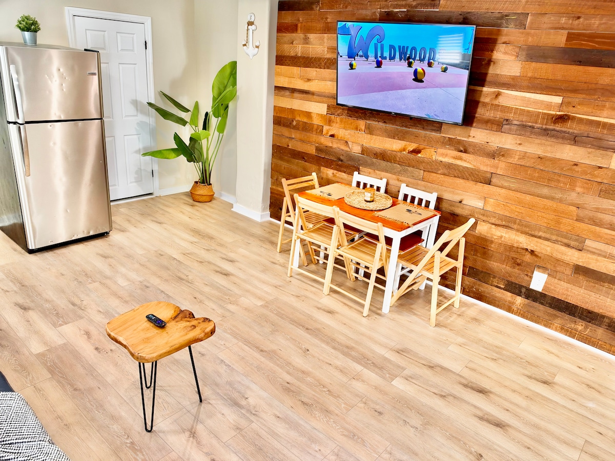 Living room image 8