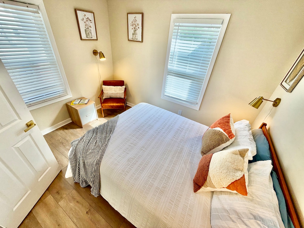 Bedroom 1 image 1