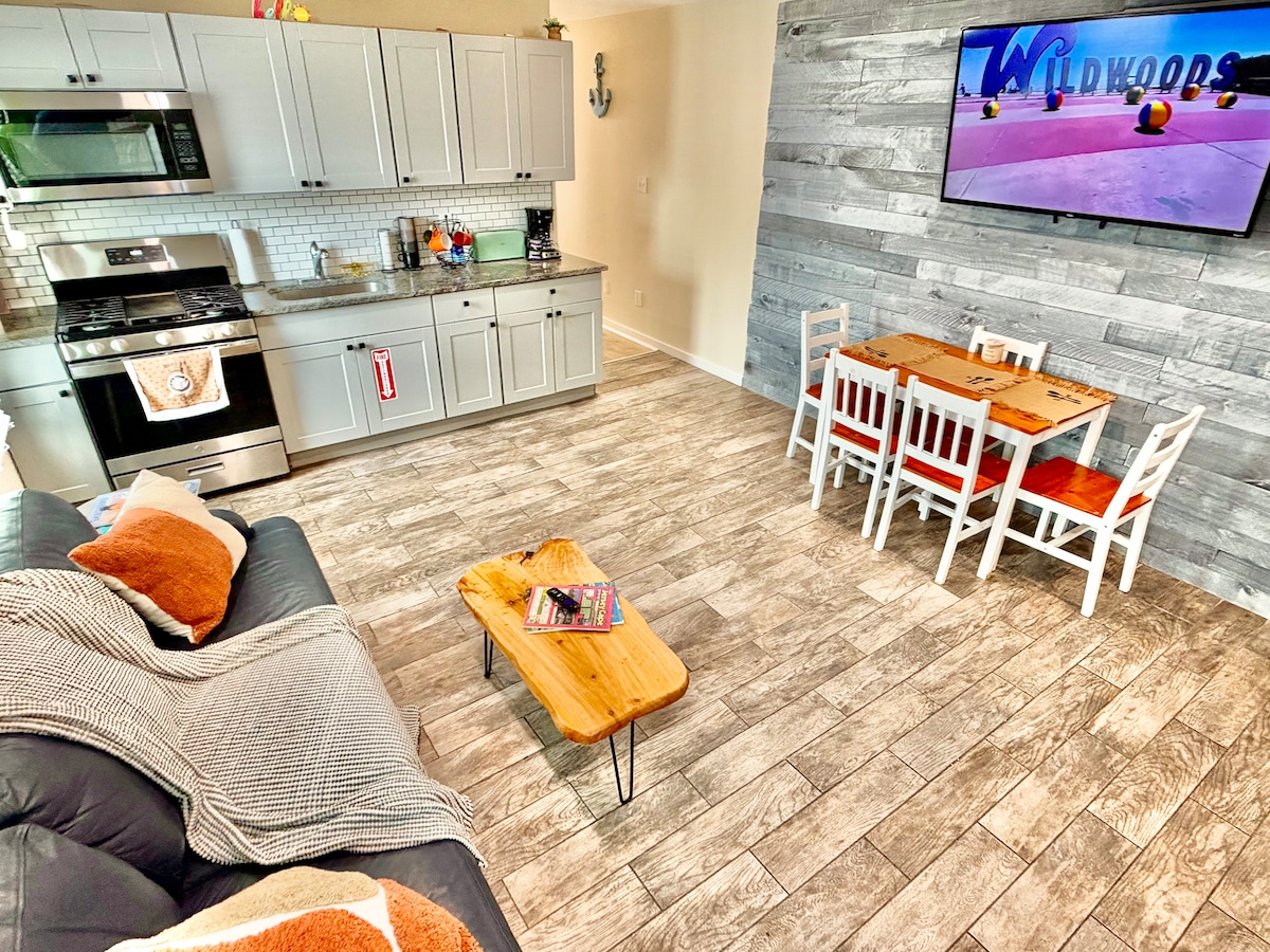 Living room image 9