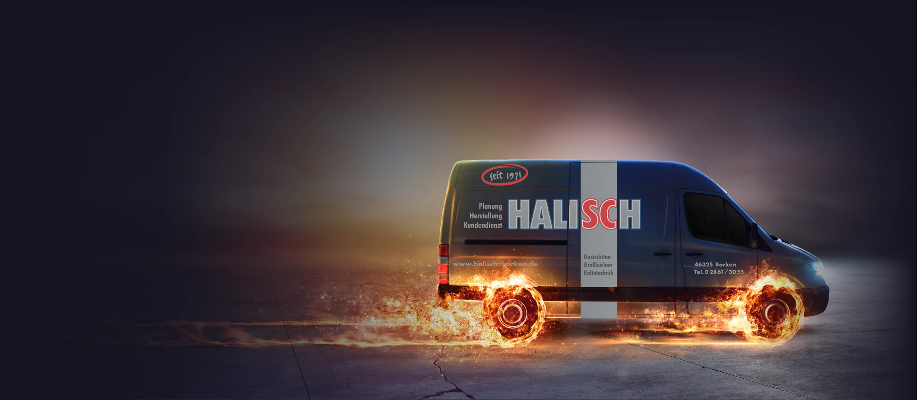 Servicefahrzeug der Halisch GmbH auf dem Weg zum Kunden