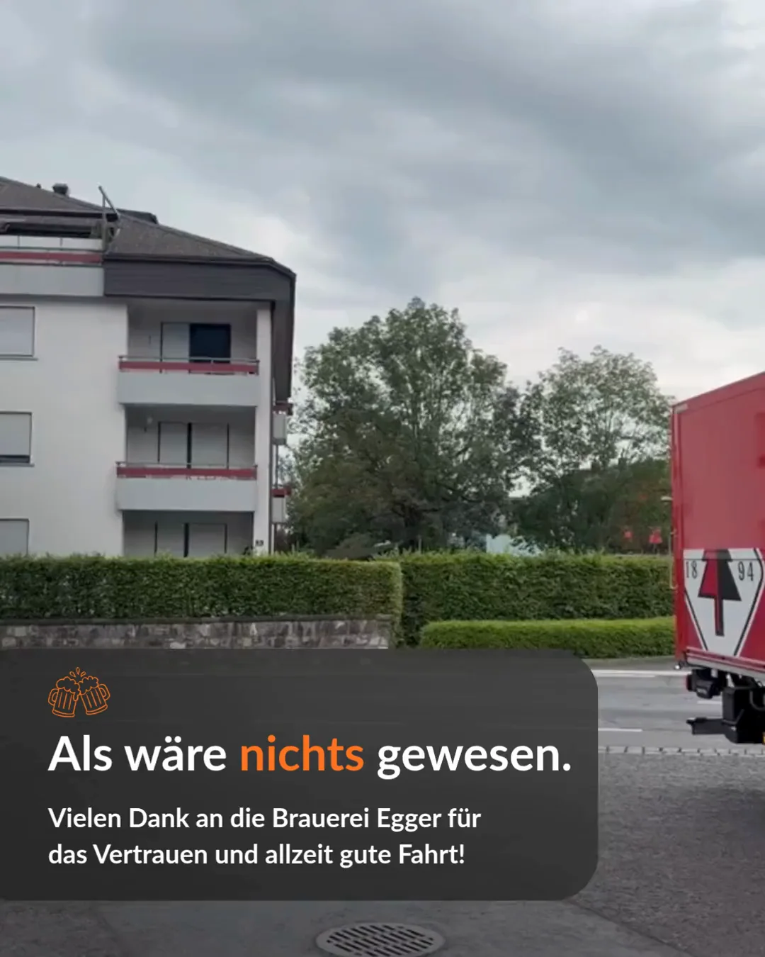 Video: Der reparierte Egger-Lastwagen faehrt wieder, Bildtext: Als waere nichts gewesen
