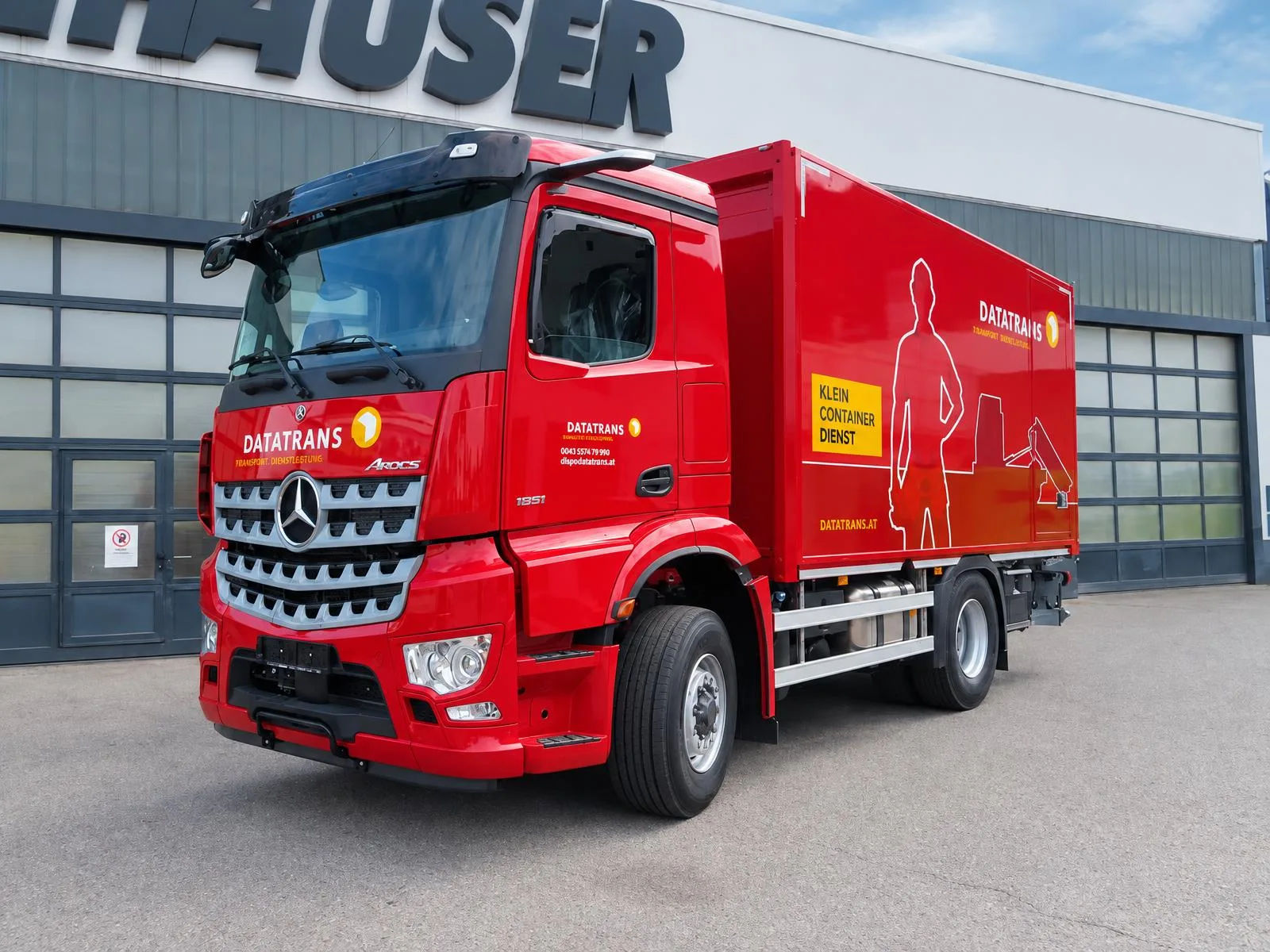 Kofferaufbau von Steinhauser fuer den Paketdienst