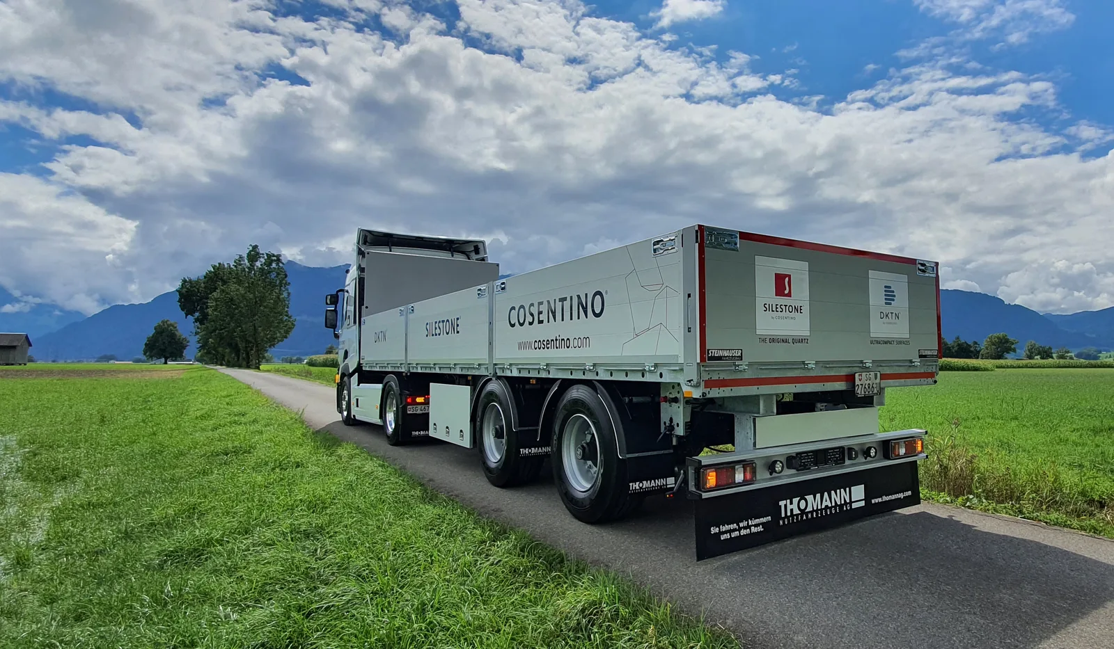 Sattelauflieger von Steinhauser