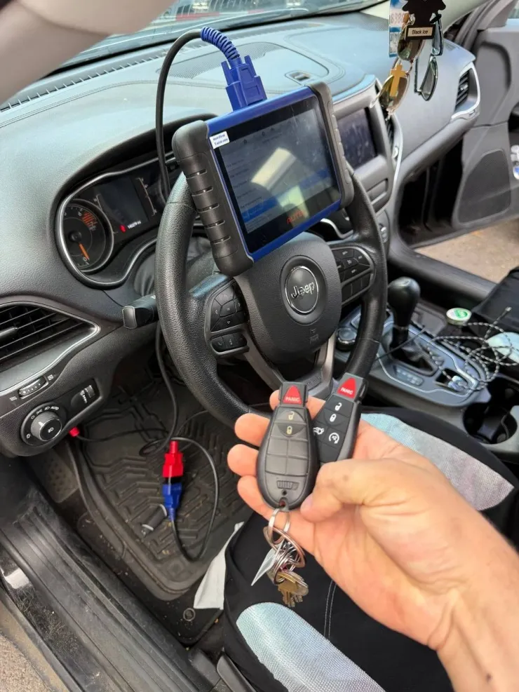 Jeep key fob programming with diagnostic equipment in Vancouver, WA