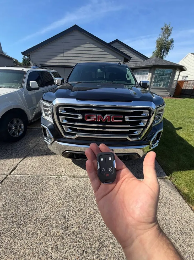 GMC truck key fob programming service in Vancouver, WA