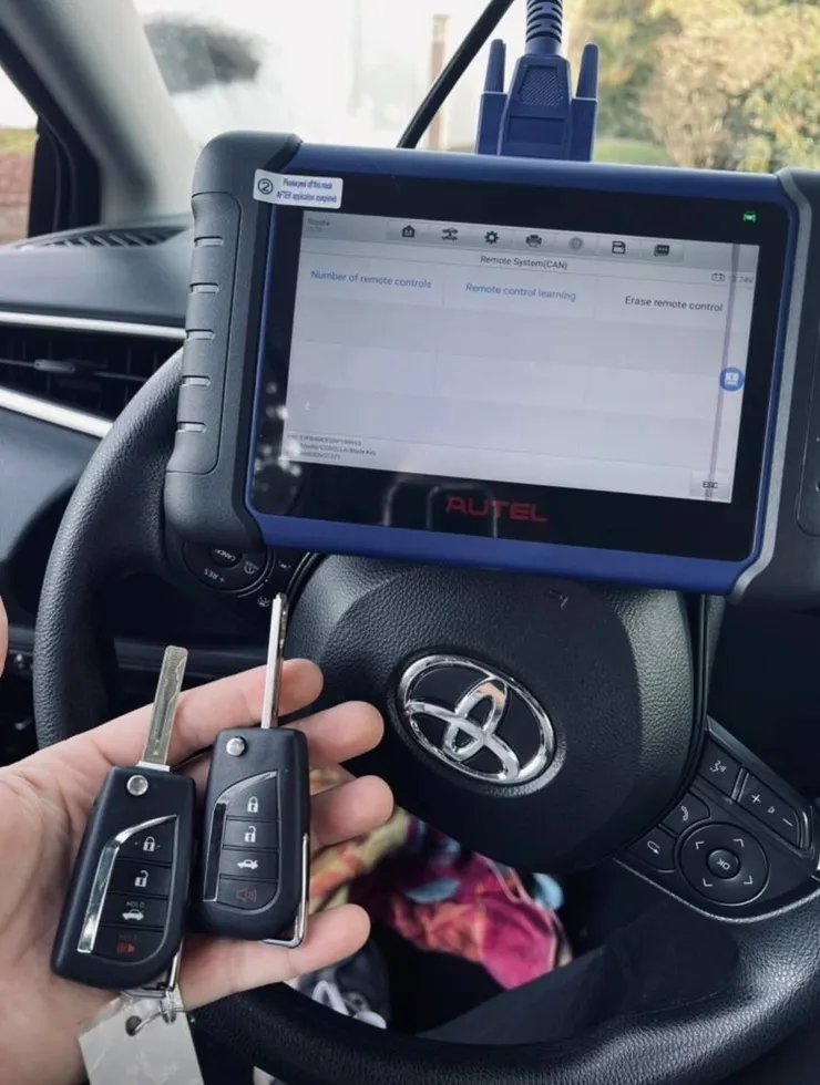Toyota key fob programming by FastKey Locksmith in Vancouver, WA
