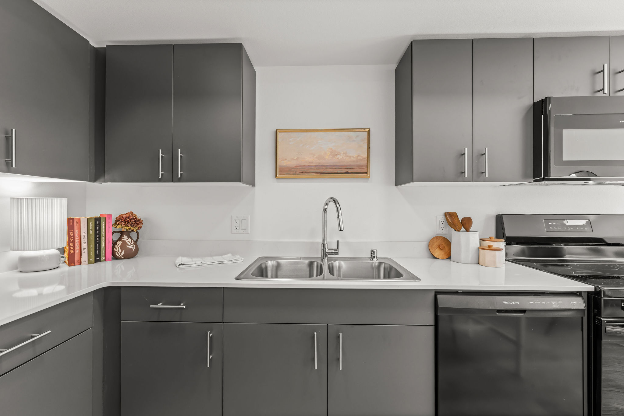 Kitchen with island