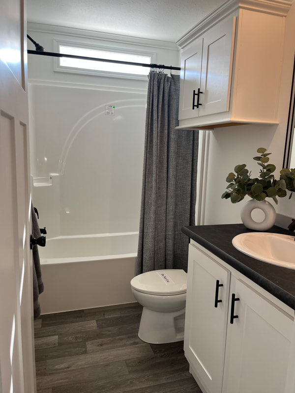 Additional home model photo