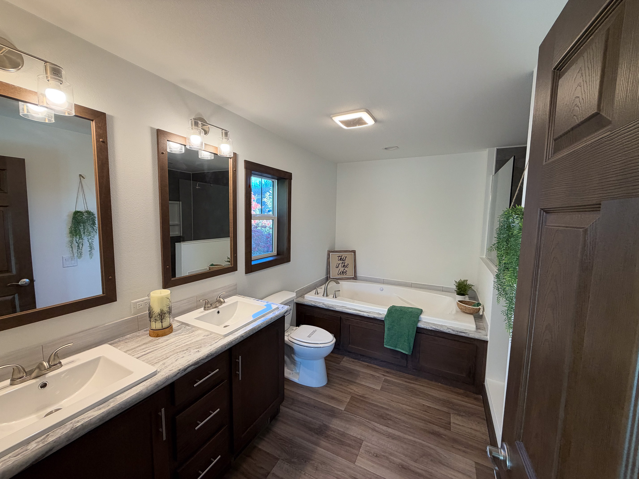Additional home model photo