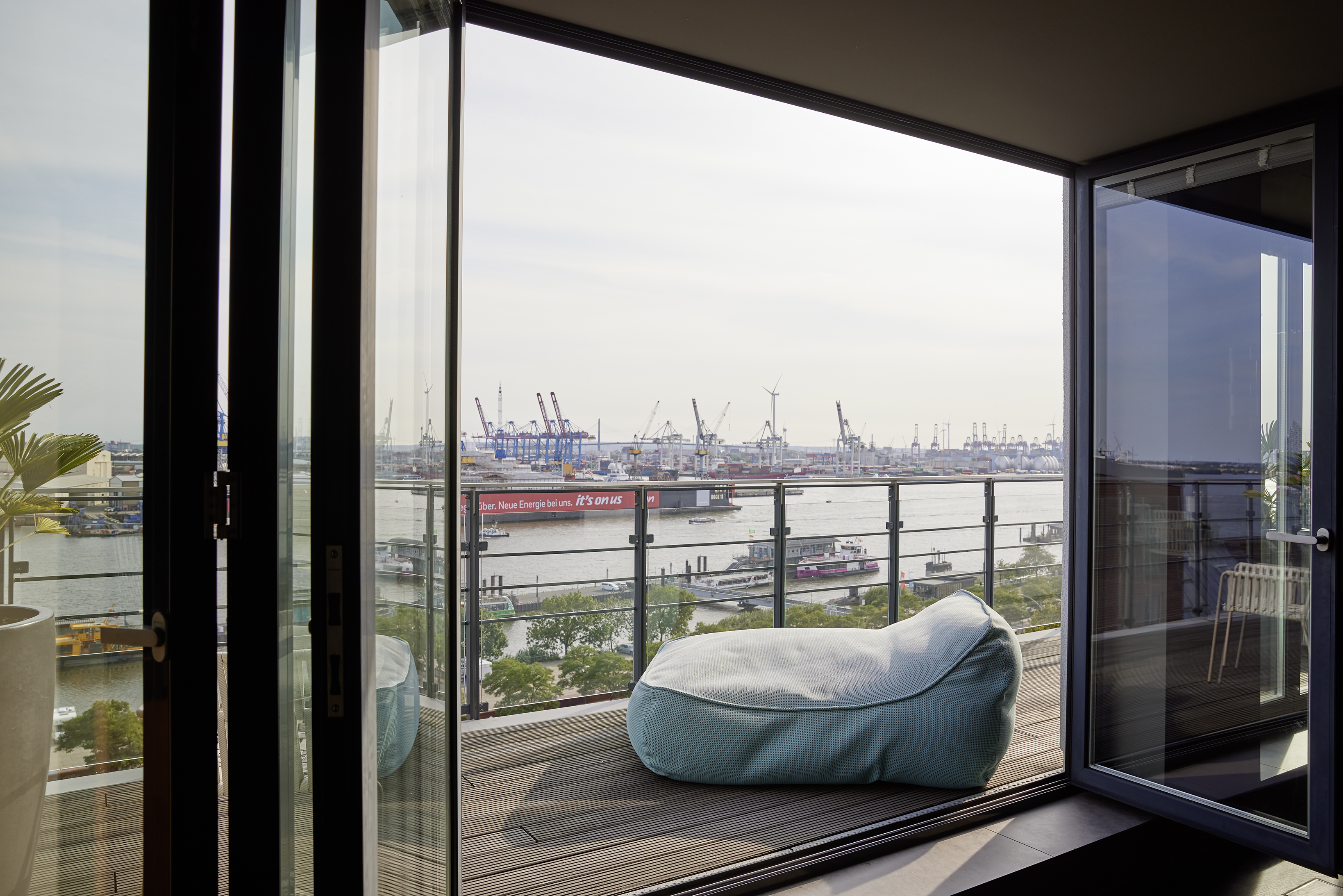 Exklusives Penthouse mit atemberaubendem Panorama - Elbblick!