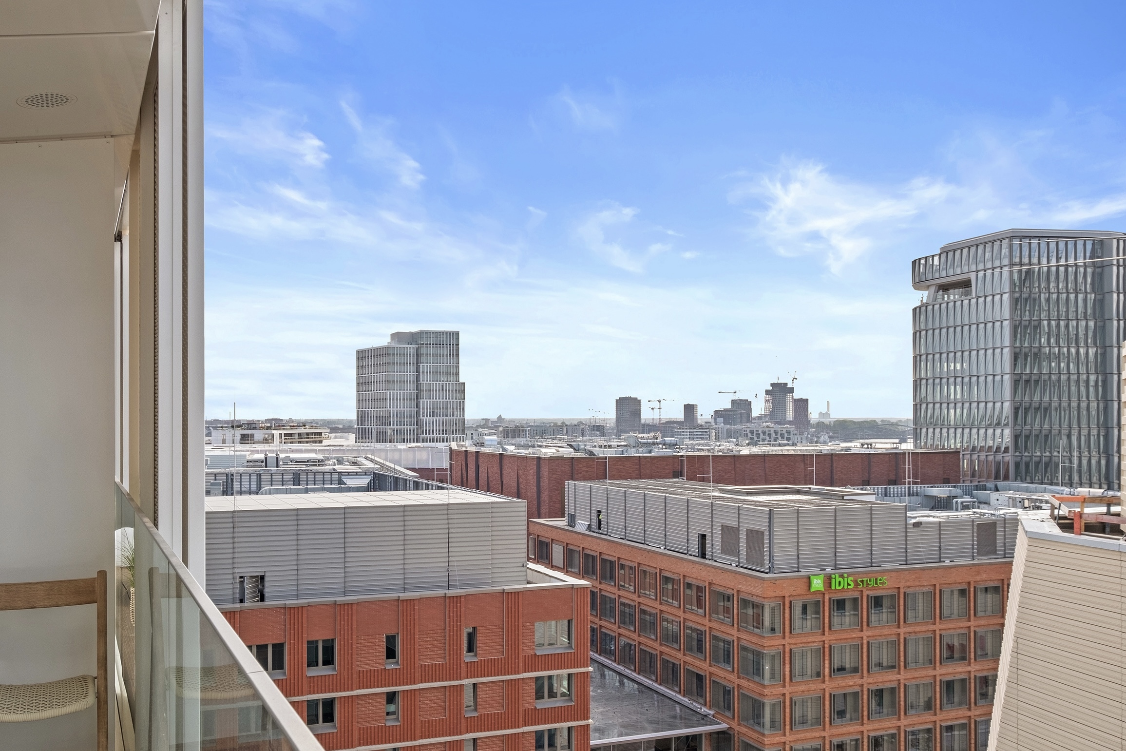 Blick nach Osten vom Balkon 
