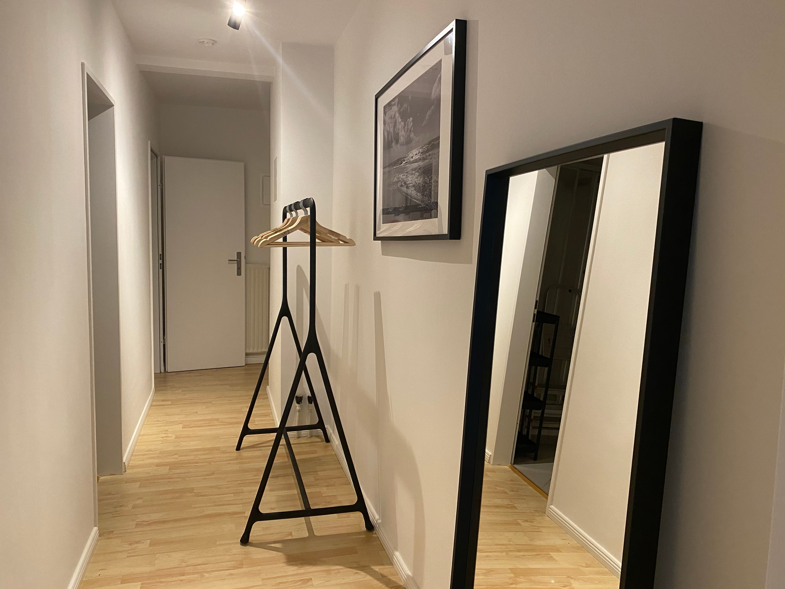 Flur – Kanalstr. 14