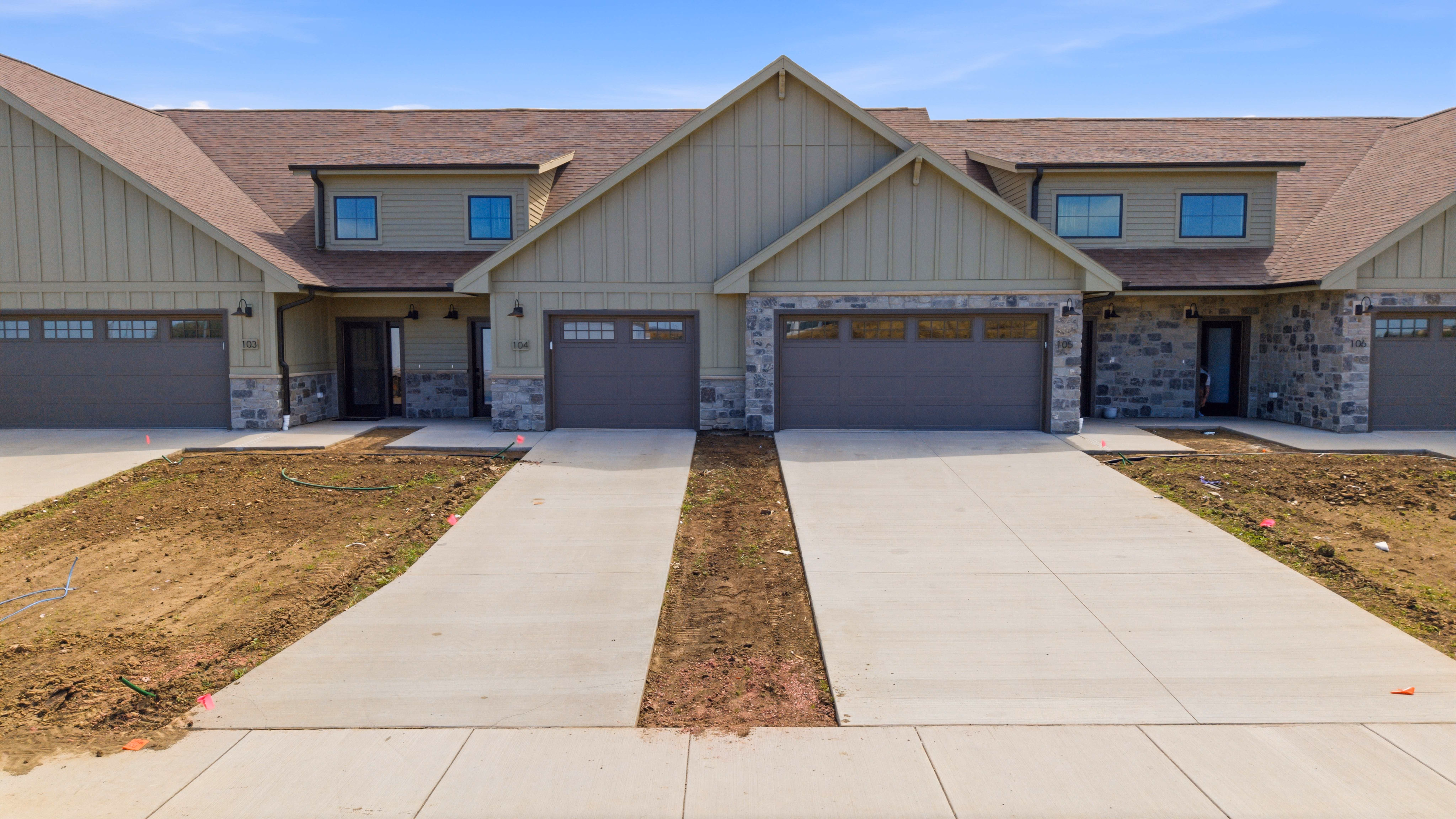 The Revere Townhomes exterior in Sioux Falls, South Dakota