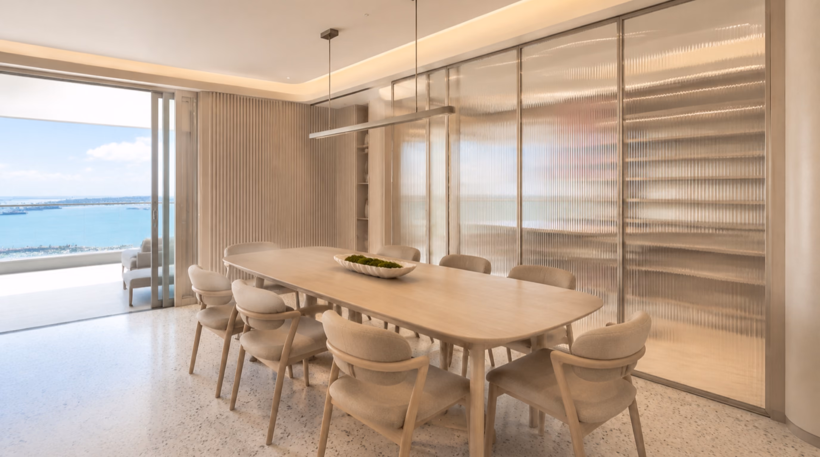Contemporary coastal modernism interior inspiration for West Coast homes, photo 9