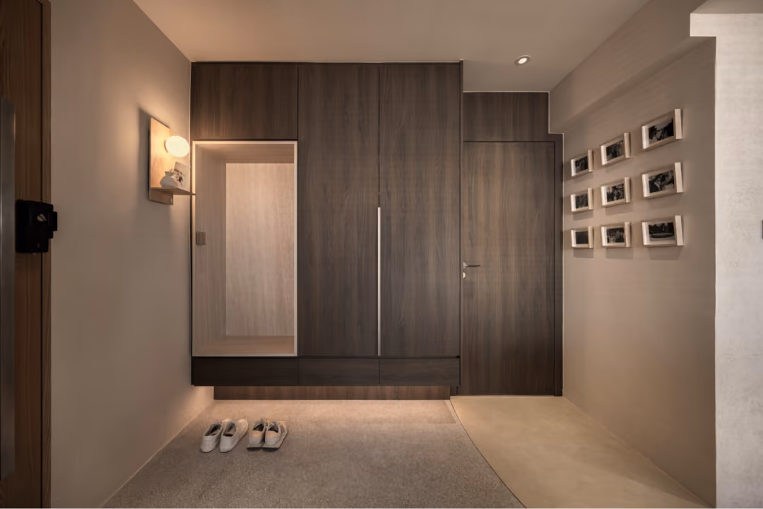 Minimalist Luxe - 30 Canberra Dr renovation by Luxior Concept, photo 5