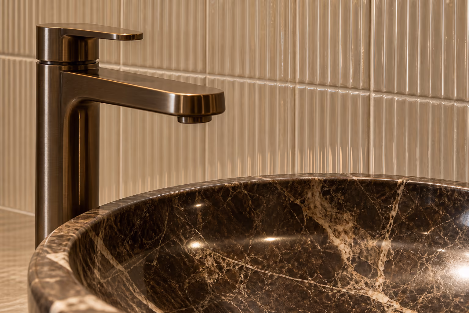 Hotel-Inspired style interior, Luxior Concept