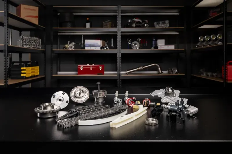 Engine workbench with timing components laid out