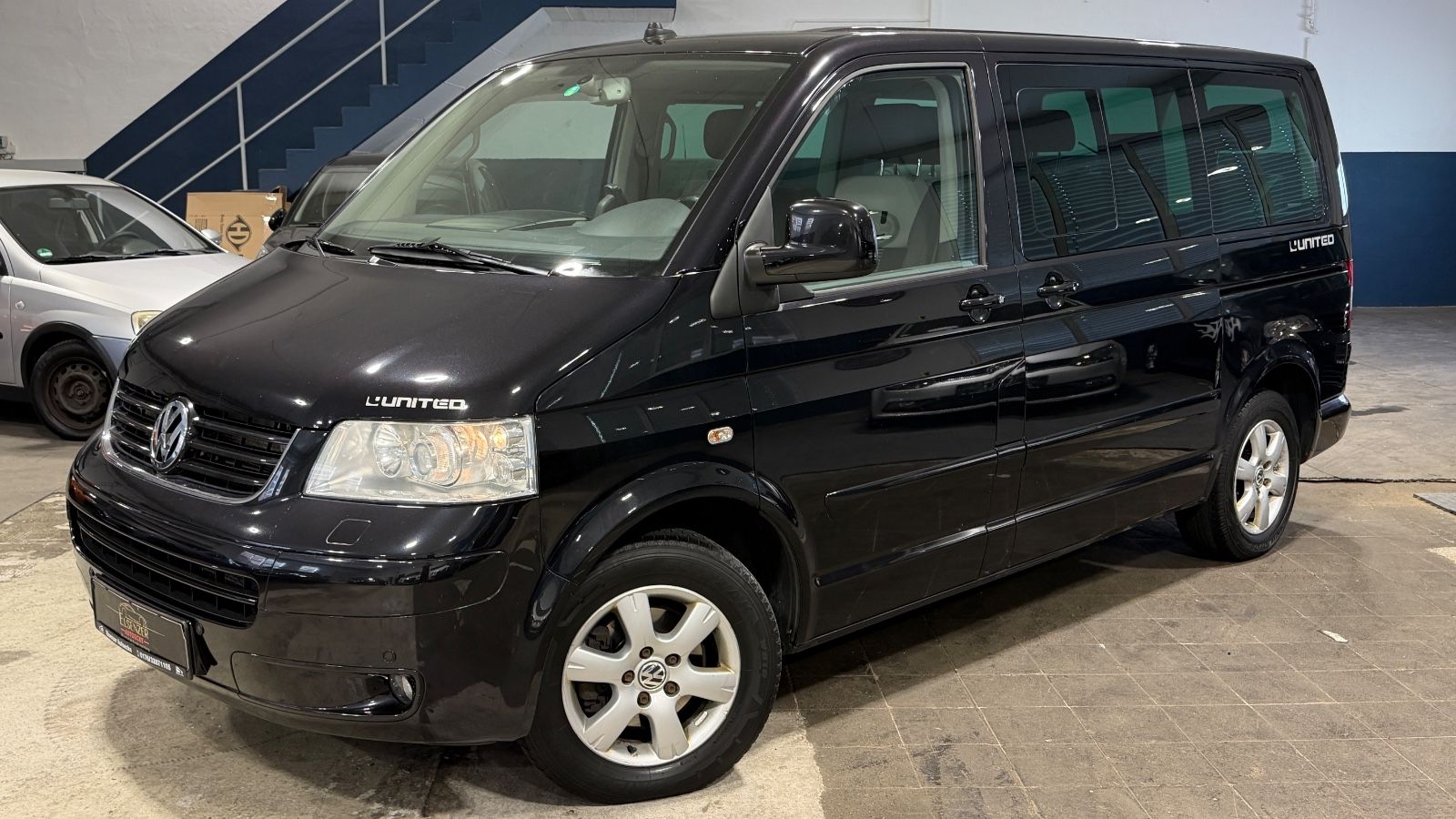 VW T5 Multivan · Xenon · 7-Sitzer · Grosser Service NEU
