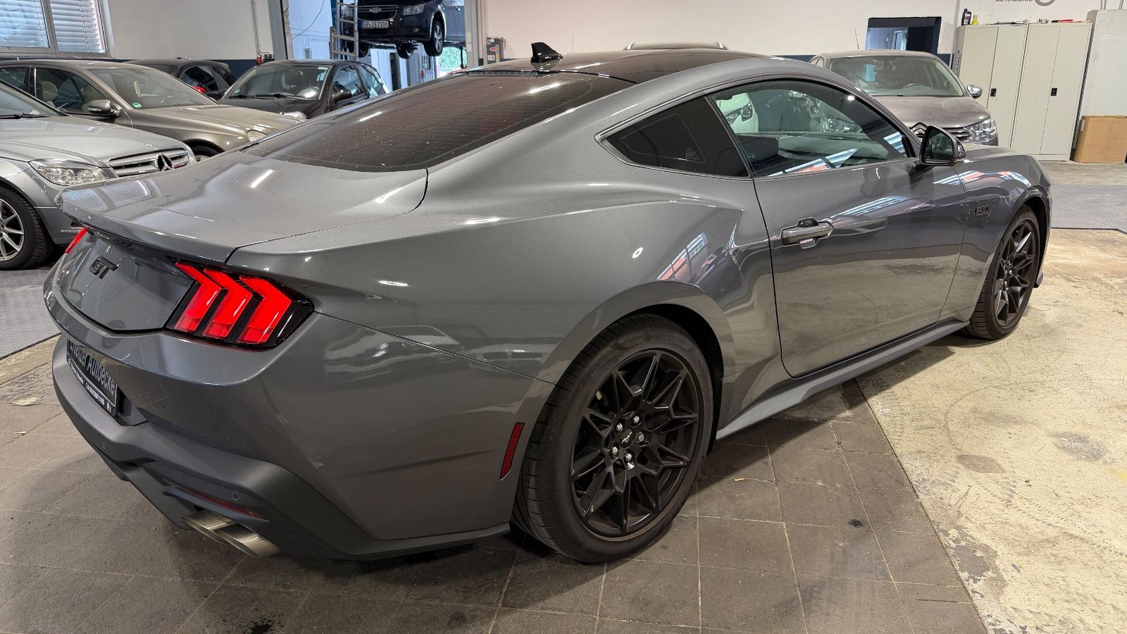Ford Mustang Fastback 5.0 Ti-VCT V8 328 kW GT SERVICE – Bild 3