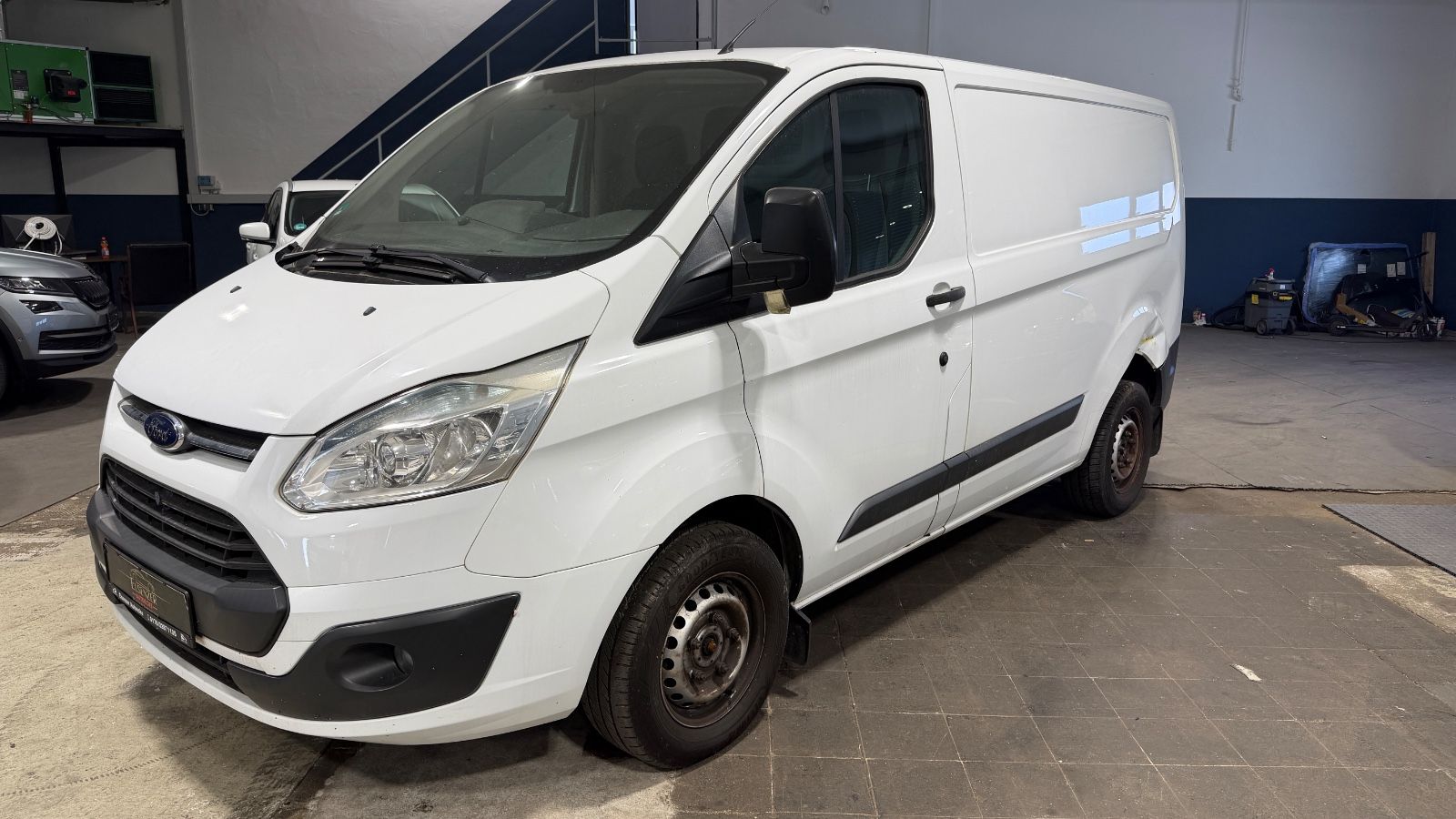Ford Transit Custom Kasten 290 L1 Trend · AHK · Display
