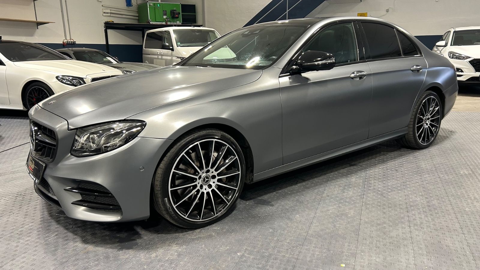 Mercedes-Benz E 350 d AMG · Widescreen · Magno · Air-Balance · Pano – Bild 2