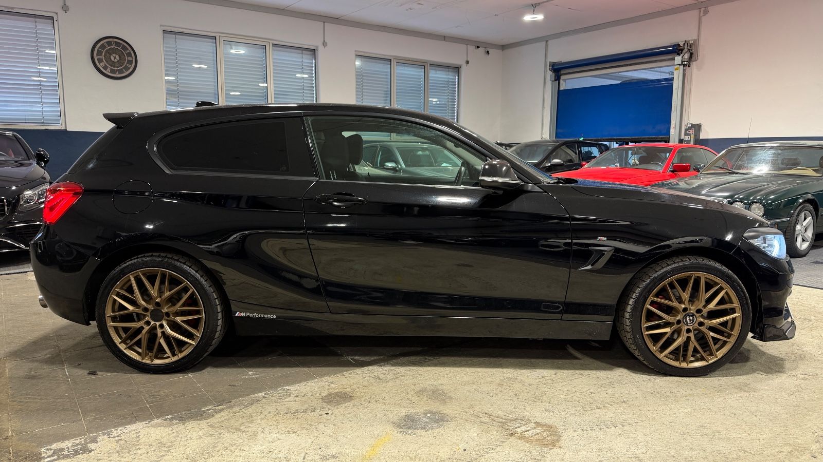 BMW 118 1 Limousine 3-trg. 118 i Advantage · Tempomat – Bild 4