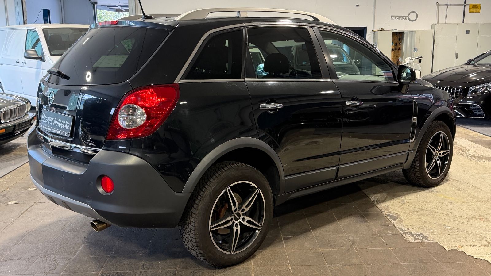 Opel Antara Cosmo 4x4 · HU/AU 02.2027 · Service NEU – Bild 3