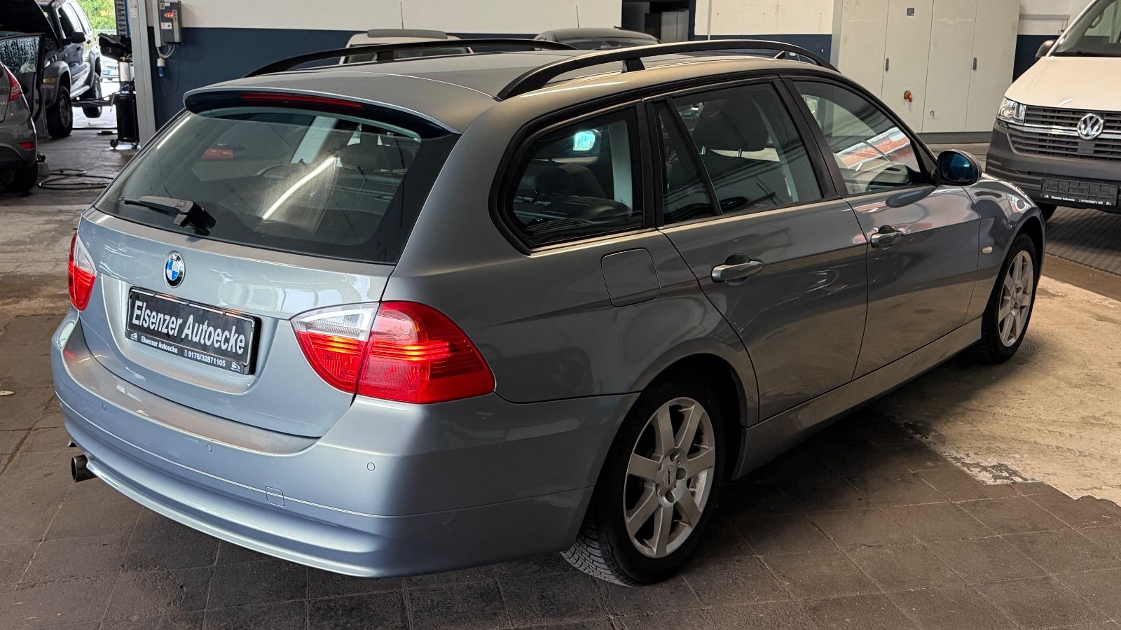BMW 320 3 Touring 320 i – Bild 3