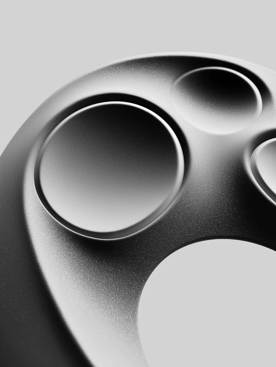 Curved Metallic Design for the Signal / 01 project.