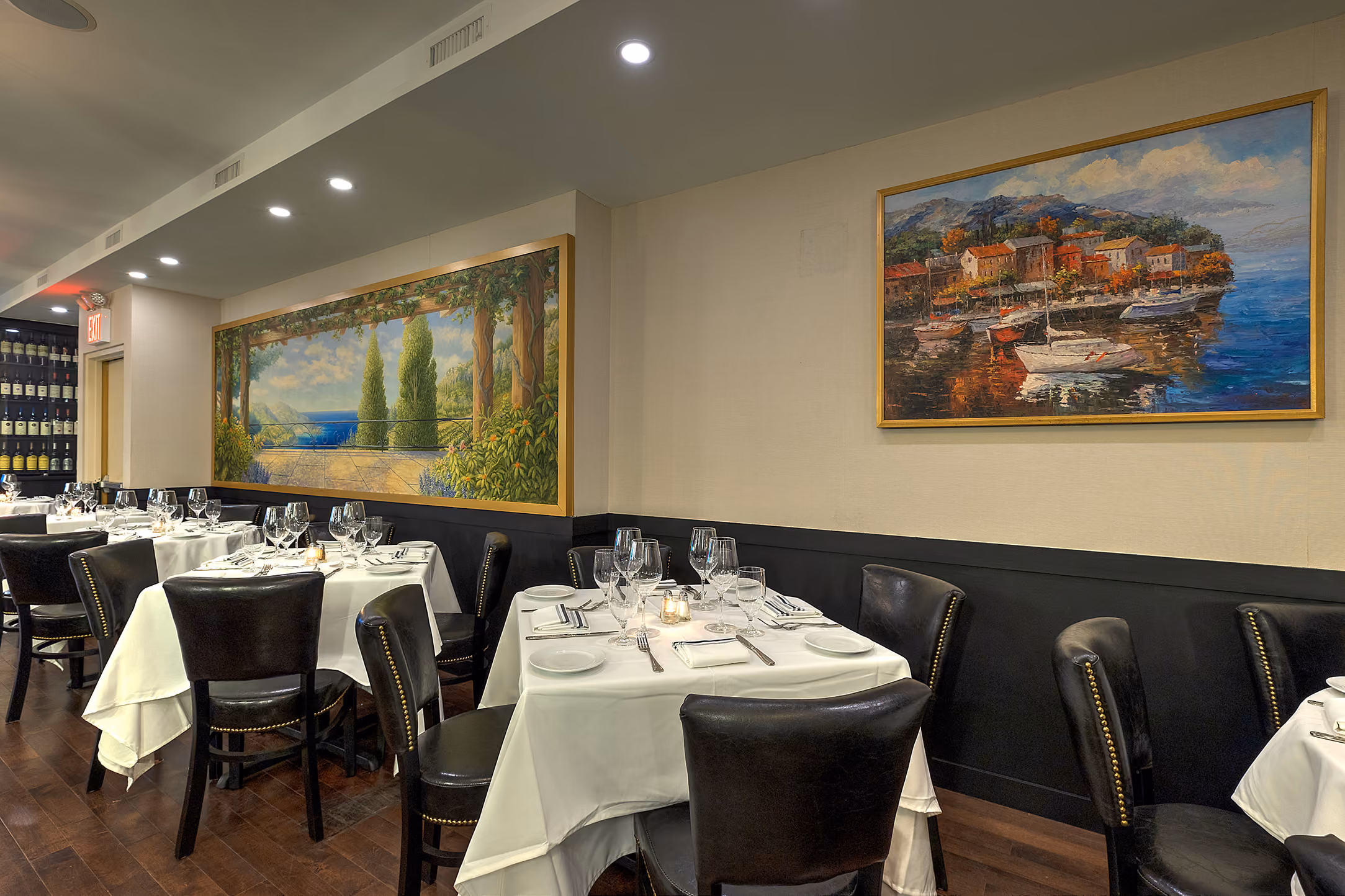 Il Tinello East table