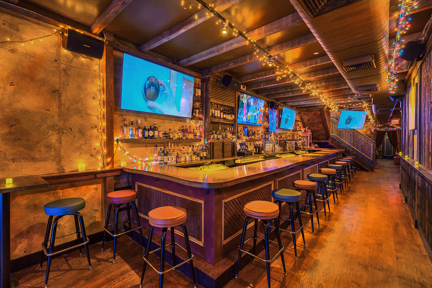 Whiskey Blue Bar detail