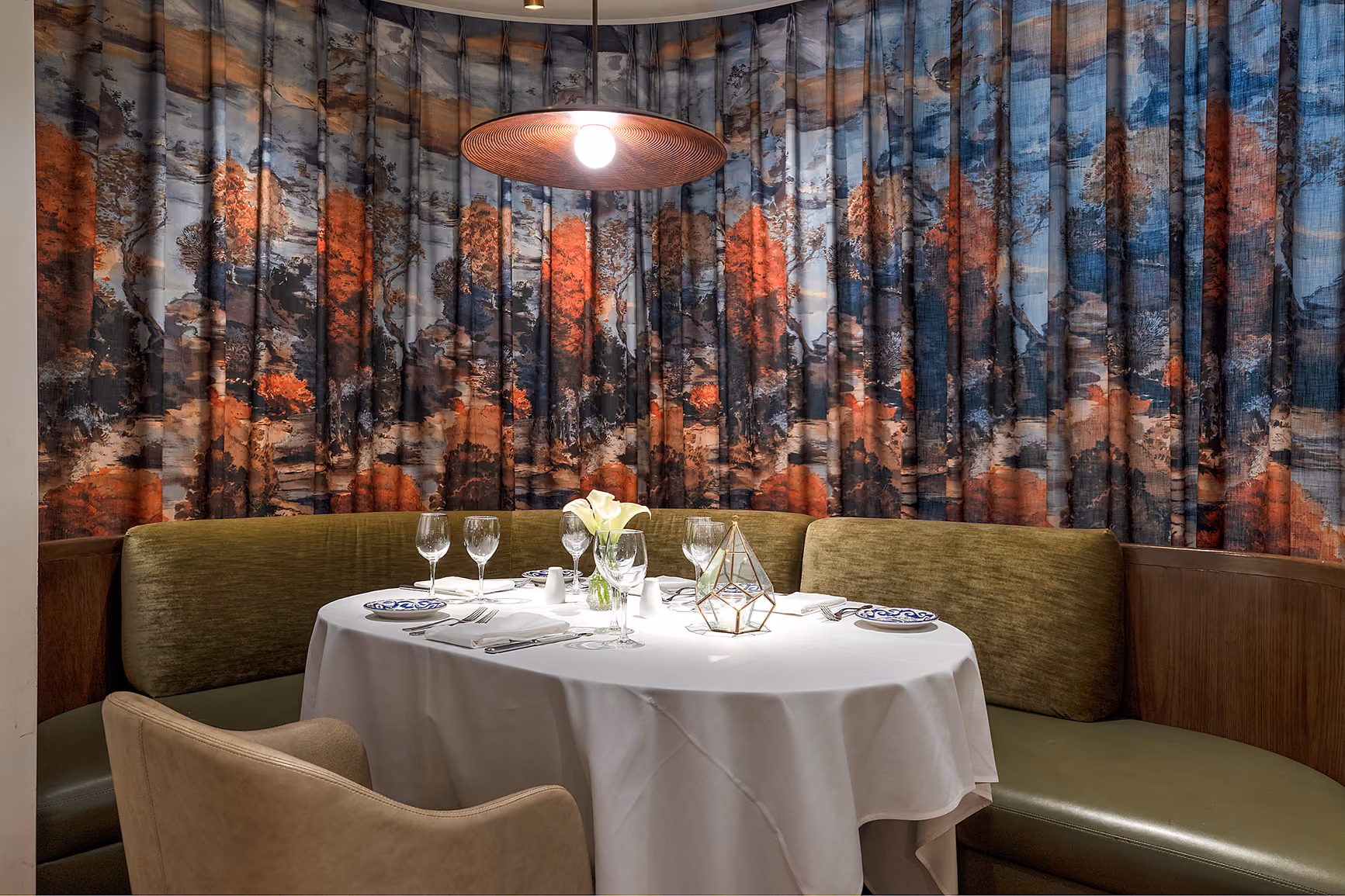 Delmonico's dining room