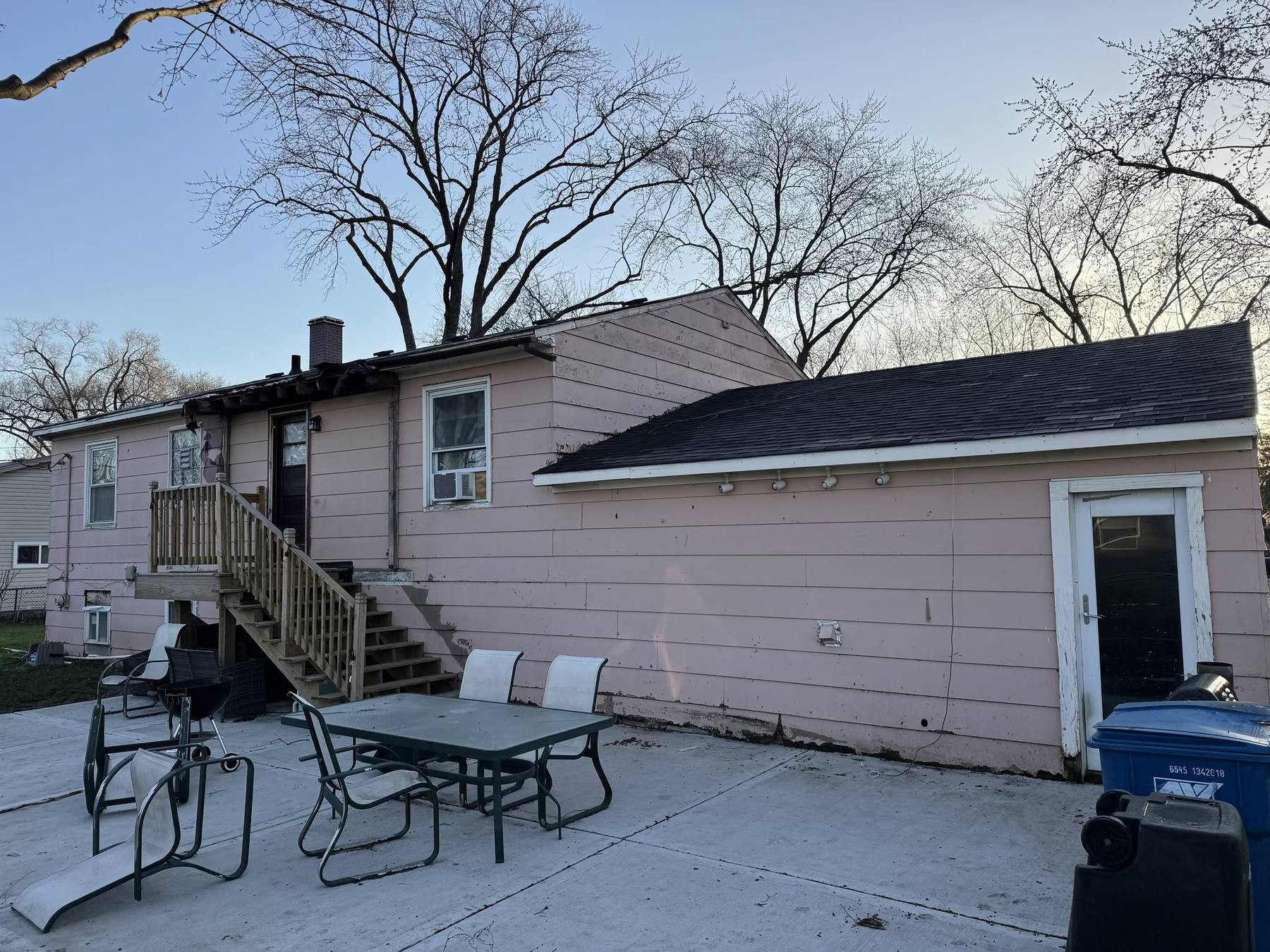 Before: a West Chicago, IL home ahead of siding replacement