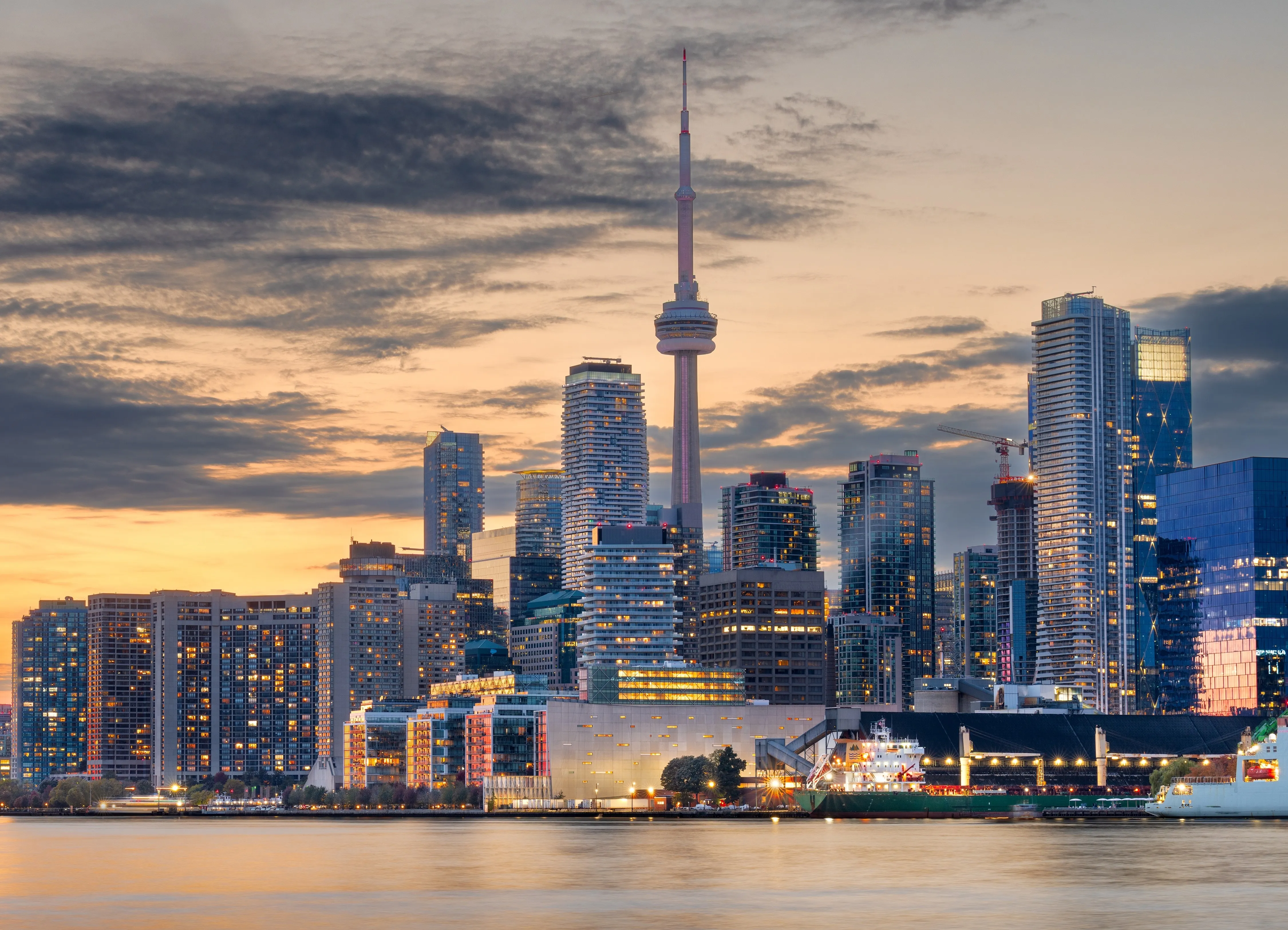 Toronto skyline at dusk.