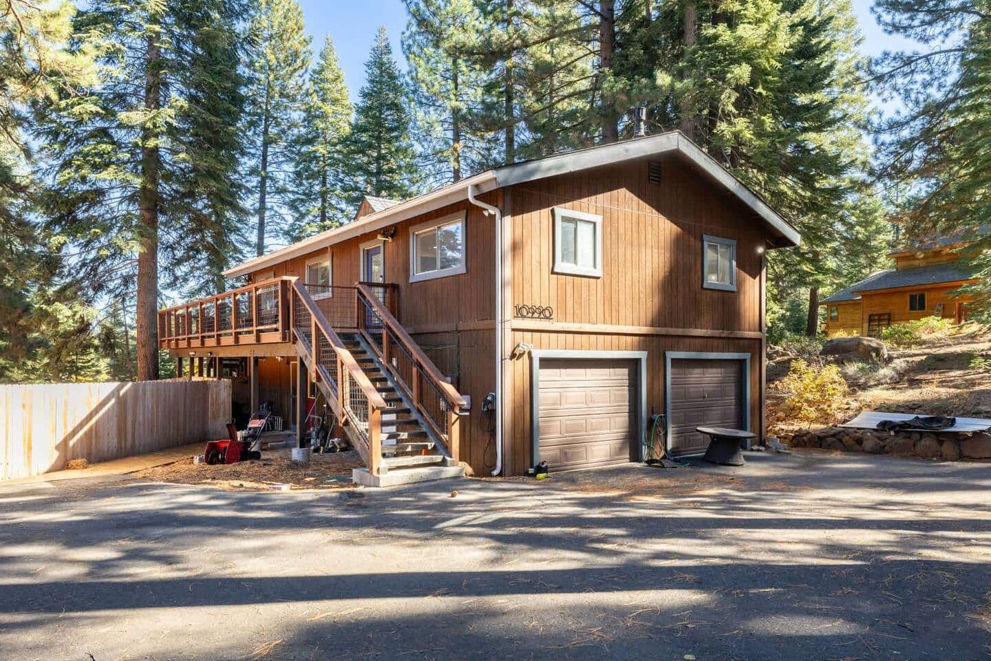 Exterior of Truckee Mountain Stay among the pines