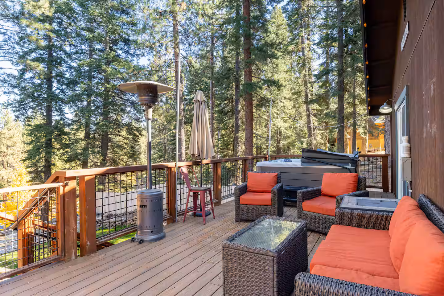 Outdoor seating at Truckee Mountain Stay