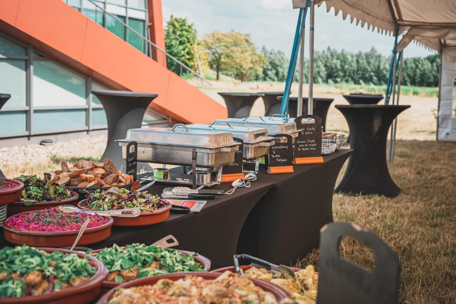 BBQ-gerechten van New Wave Catering