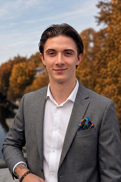 Leo Dobrovz