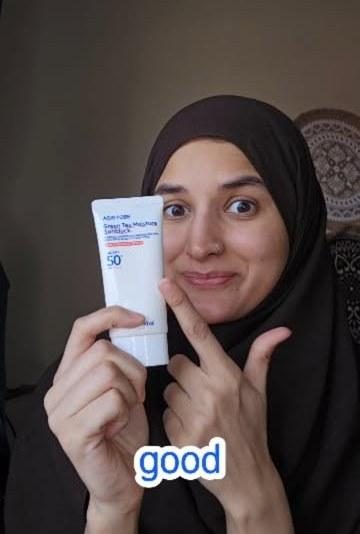 Creator introducing a sunscreen