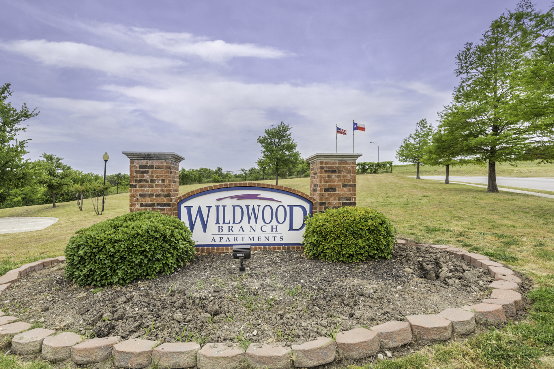 Exterior community sign