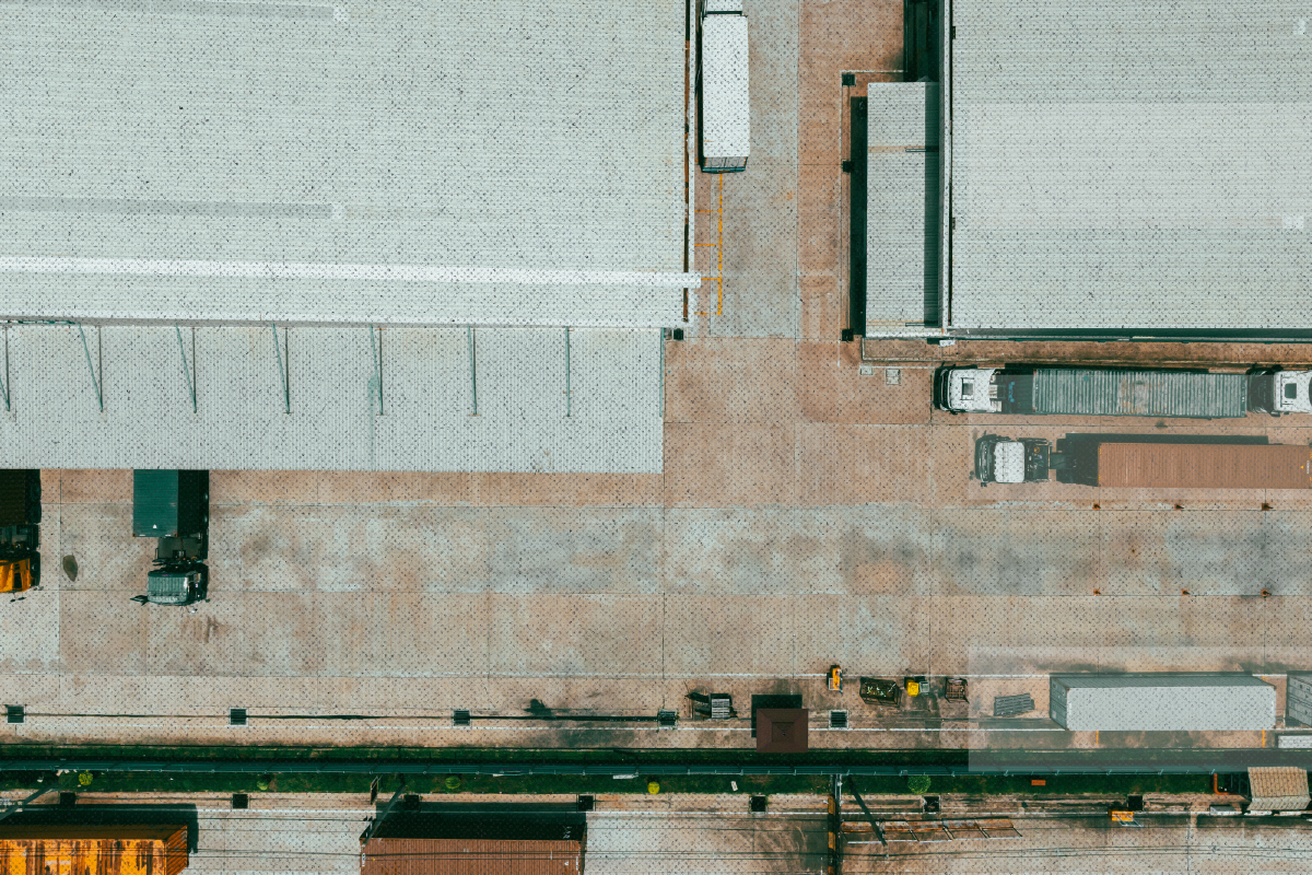 Industrial distribution facility with loading docks