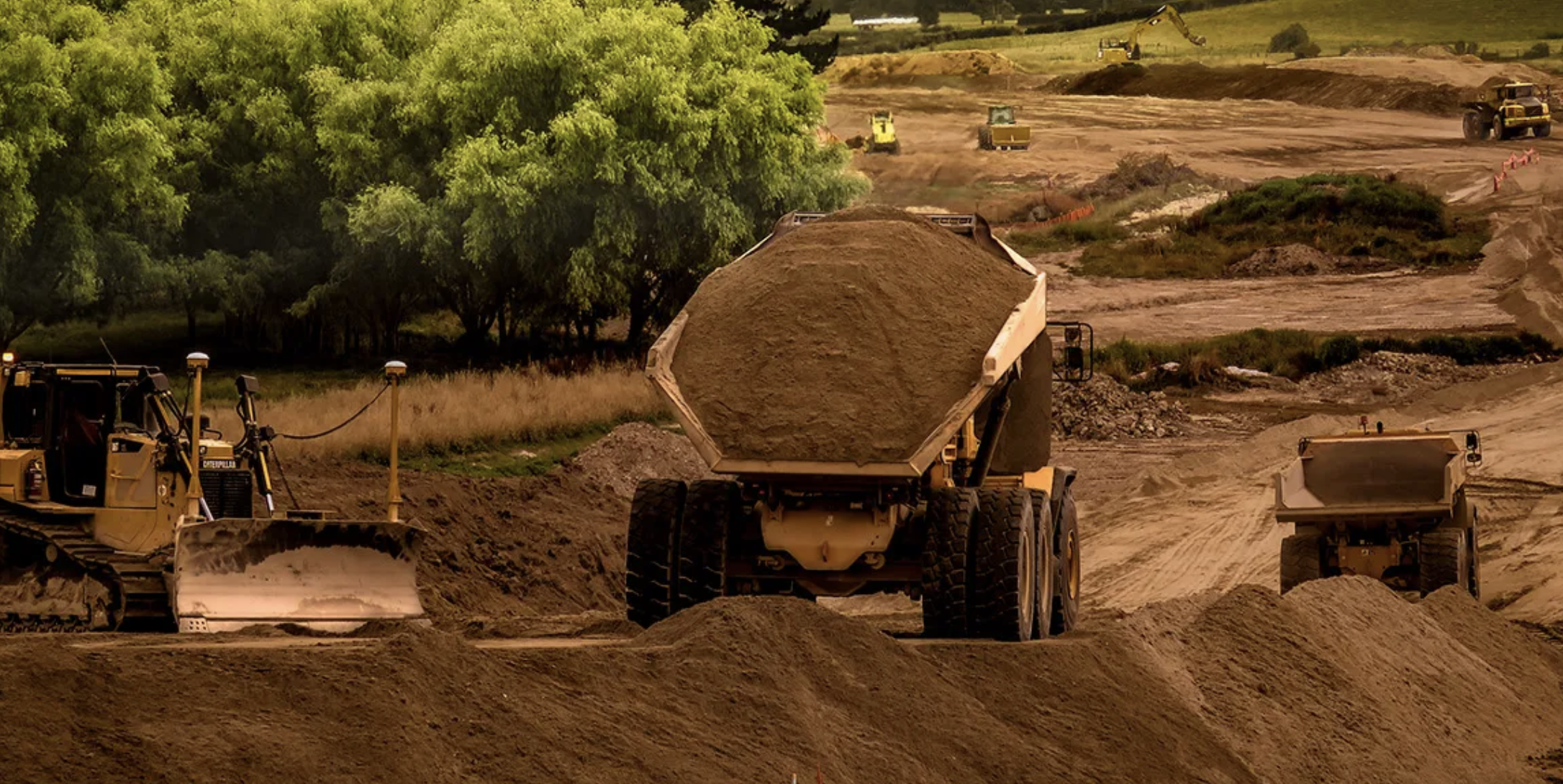 Dump truck for hire, Neil's Hire and Machinery